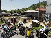 カドーレ外出